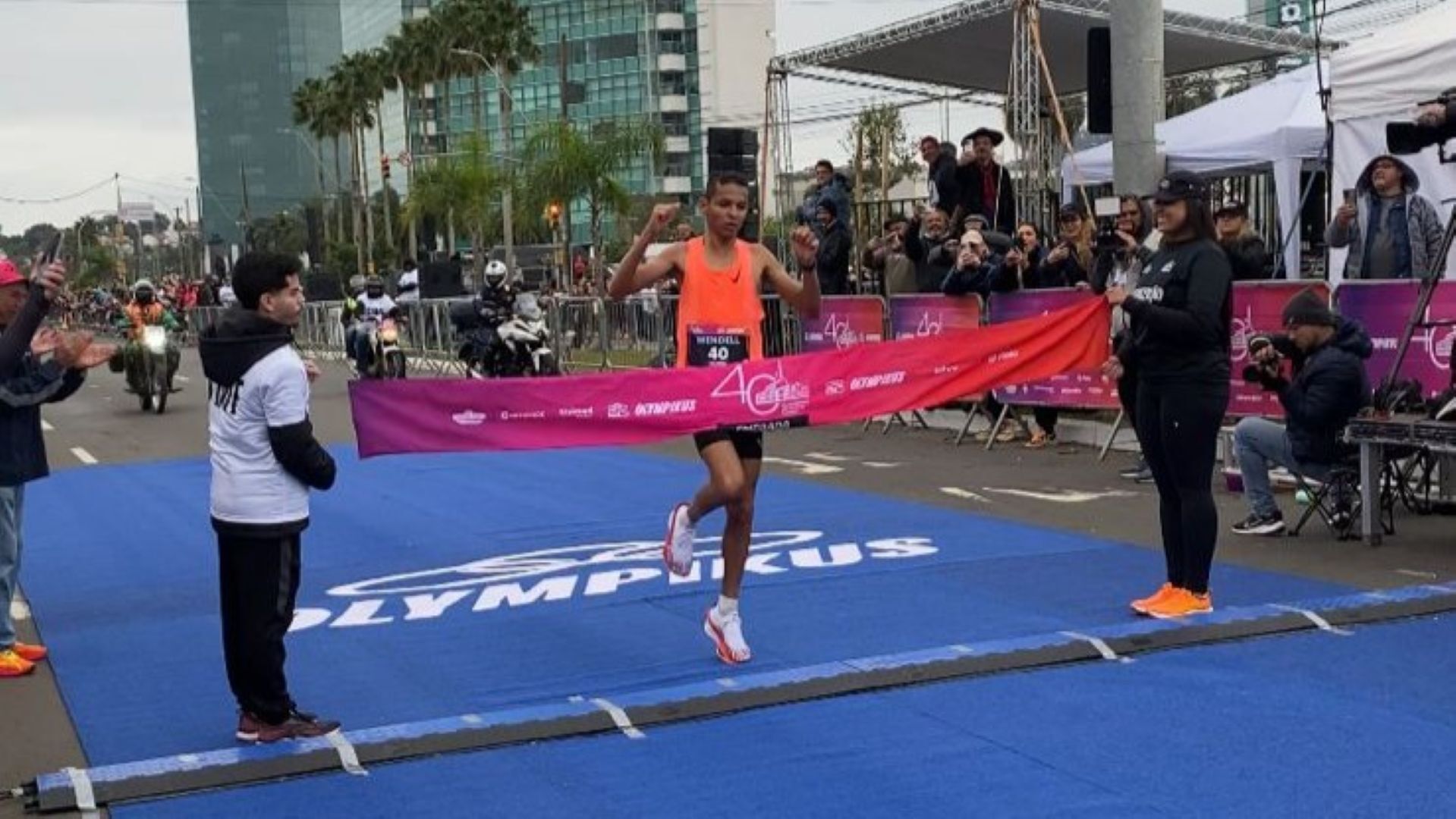 Wendell Jerônimo Souza é o campeão da Maratona de Porto Alegre