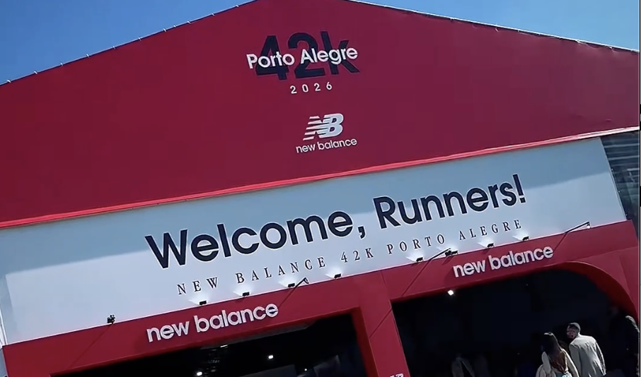 Expo NB 42K reúne corredores e ativações na véspera da maratona em Porto Alegre