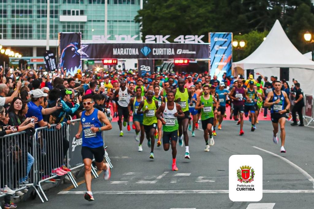 MARATONA-CWB-PREFEITURA-CONTRA-RELOGIO-1024x682.jpg