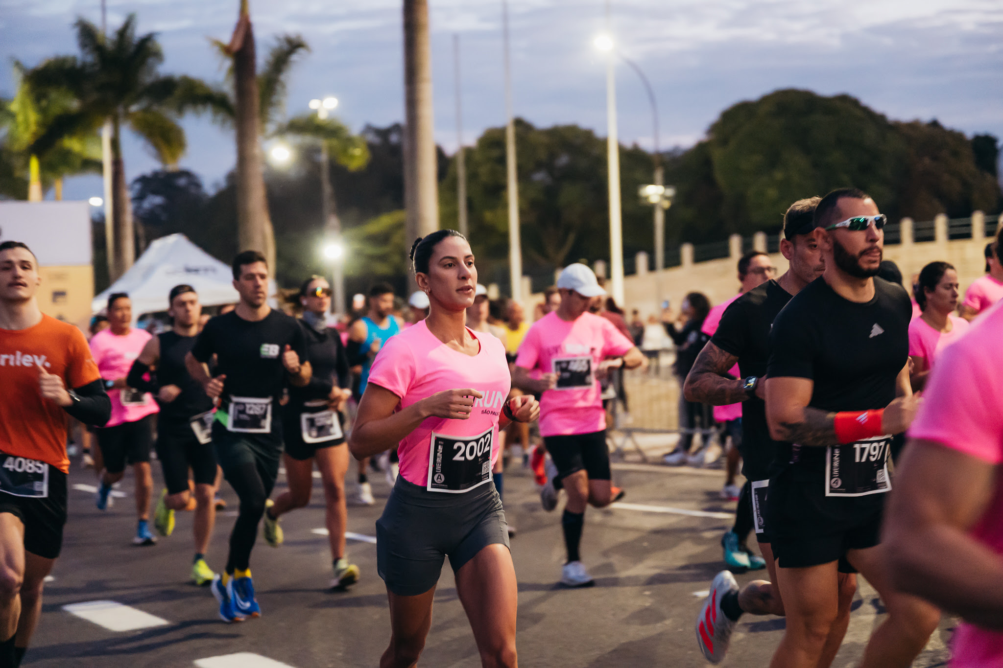 LIVE! RUN XP São Paulo Obelisco reúne 5 mil corredores no Ibirapuera neste domingo